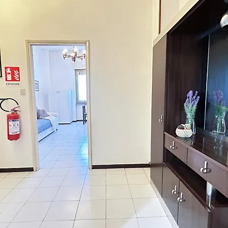I-host - Valsolda 3 * מילאנו